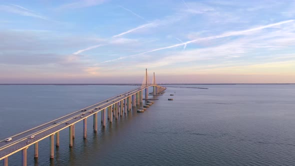 Video of Sunshine Skayway Bridge in Florida during sunset in evening light