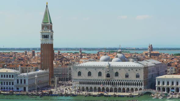 Stunning View of Doge's Palace and Tower, Sightseeing Tour to Venice, Tourism