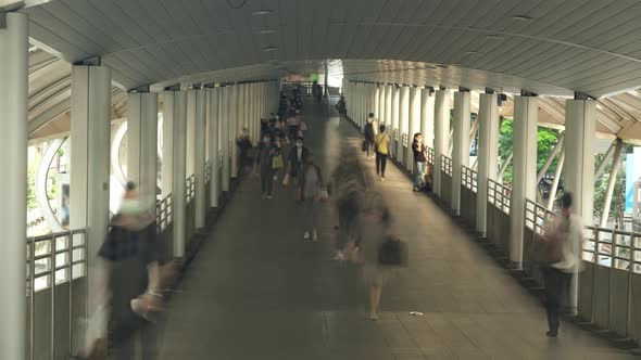 4K Time lapse, people walk in downtown city, urban lifestyle background