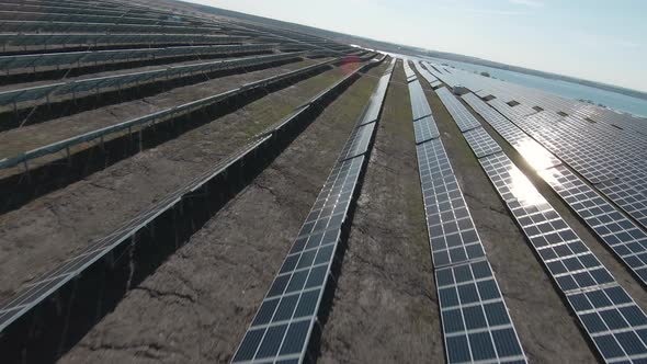 Smooth and Maneuverable Flight Over a Field of Solar Panels