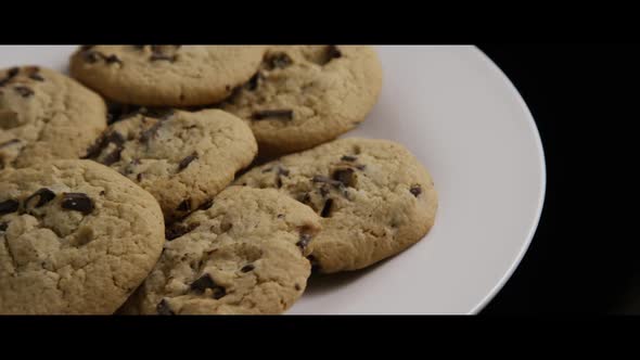 Cinematic, Rotating Shot of Cookies on a Plate - COOKIES 007