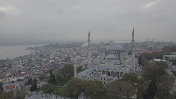 Aerial footage of Suleymaniye Mosque from a foggy day