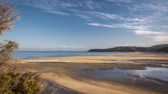 Tide on the beach timelapse