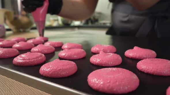 Process Of Making Macaroon at Home