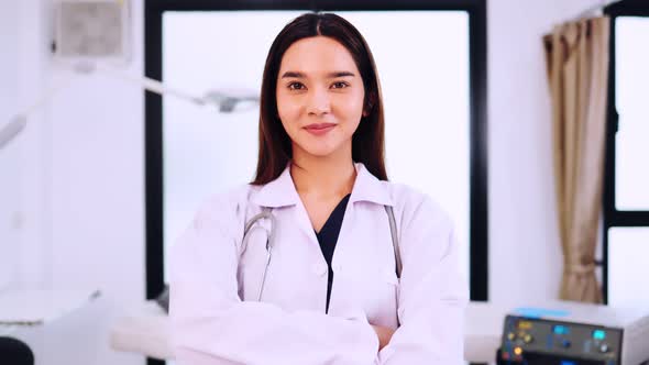 Female doctor talking to patient.doctor with syringe doing injection of vaccine