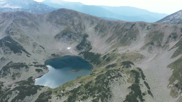 Tevno Vasilashko Lake In Pirin Mountain 3