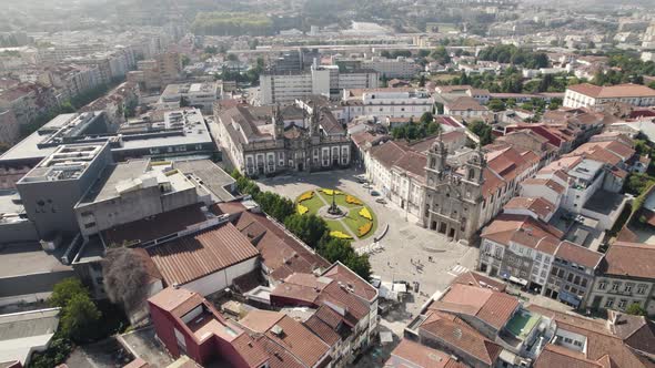 Largo Carlos de Amarante square surrounded by churches, Braga