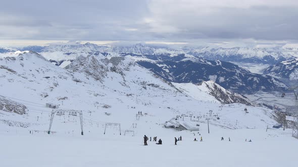 Skiing at Kitzsteinhorn ski resort