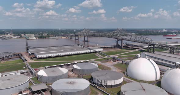 Establishing shot of Baton Rouge, Louisiana