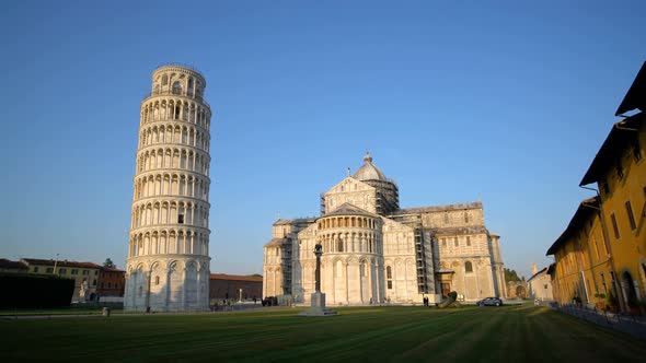 Pisa Leaning Tower  Italy