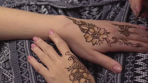 Henna Tattoos