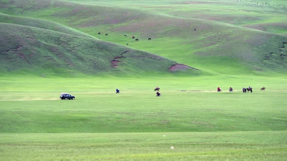 Long Distance Horse Racing in the Lowland