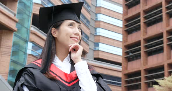 Woman get graduation