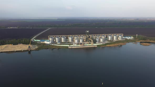 Modern Steel Agricultural Grain Granary Silos