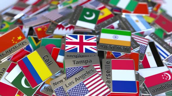 Souvenir Magnet or Badge with Islamabad Text and Flag alt