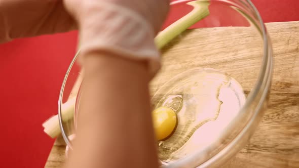 Blender Mixer Beats Mixes Eggs Sugar and Salt