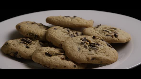 Cinematic, Rotating Shot of Cookies on a Plate - COOKIES 003