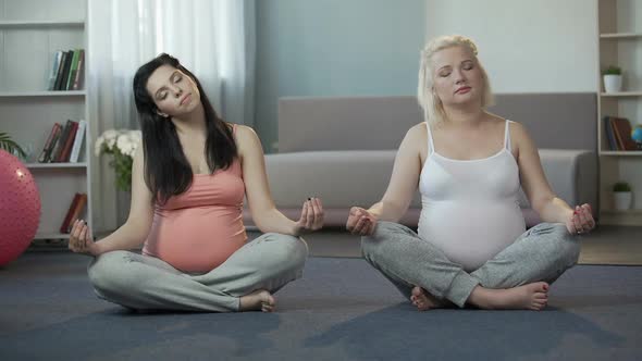 Ladies Learning Breathe Deeply, Preparing for Labour and Happy Motherhood