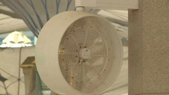 A Fan Rotating At Prophet Mosque