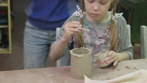 Children's Master Class in Clay Modeling. Ceramic Workshop