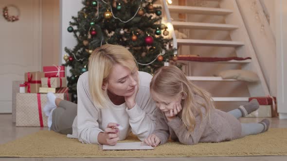 Daughter and Mother Talking on X-mas