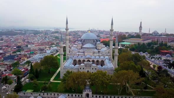 Aerial footage of Suleymaniye Mosque from a foggy day