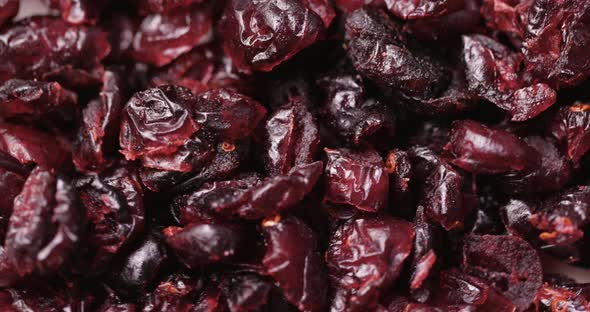 Dried cranberry