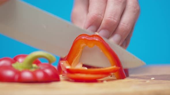 Bell Pepper Slicing - 4K