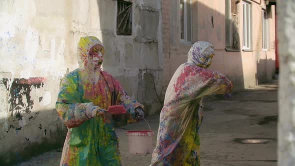 Coloring Dull Buildings alt