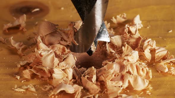 980128 Wood Chip Turning on a Wood Board, Making Chips, Slow Motion