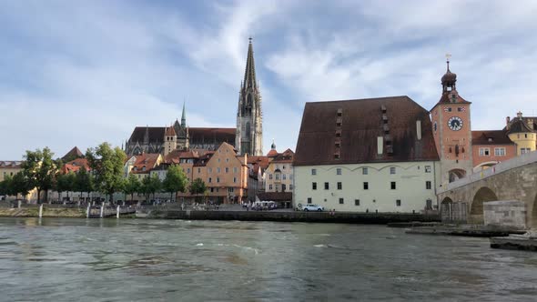 Time lapse from the Danube river with the St Peter Cathedral 