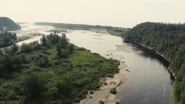 4K Salmon river going downstream - Drone flying - open ocean