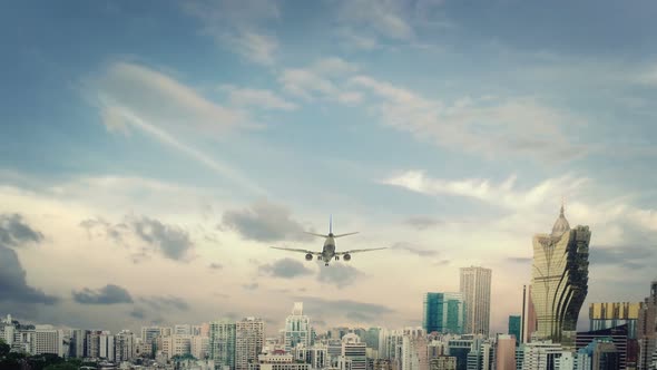 Airplane Landing Macau