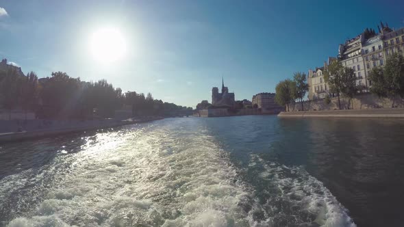 Boat Trip On The Seine In Paris 13