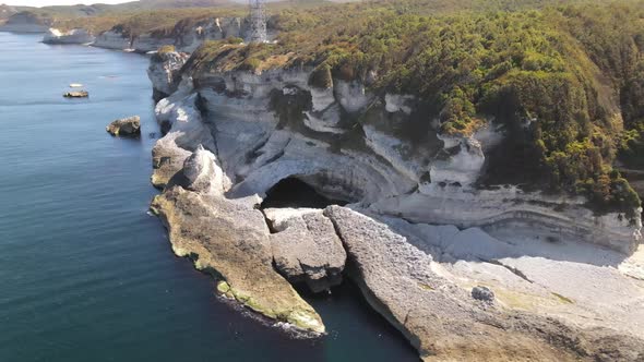 Cliff Sea Naturel Pool