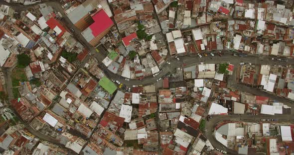 Cenital Spin Over the Favela