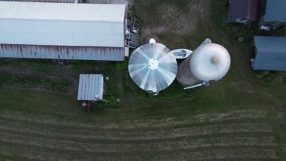 Silo And Barn Houses In A Farm In Leelanau Peninsula, Traverse City, Michigan - ascending top-down s