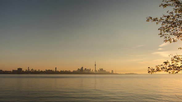 Timelapse of Lake Ontario and Downtown Toronto