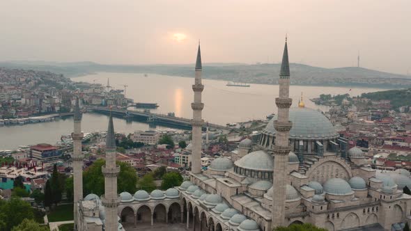 ISTANBUL VIEW FROM THE SULEYMANIYE MOSQUE