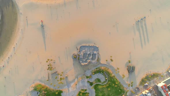 Tourists and Locals Among Viewers in the Venice Beach