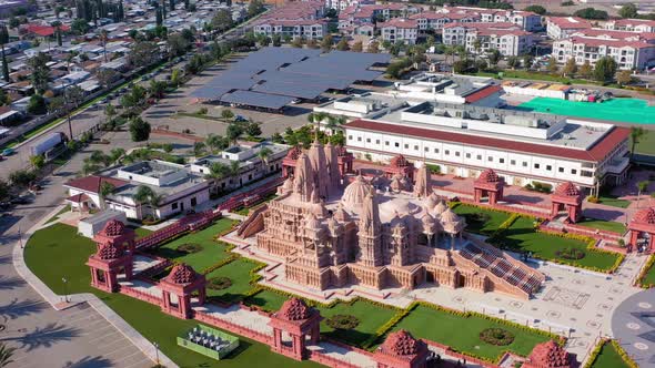 BAPS Shri Swaminarayan Mandir Hindu temple in Chino CA