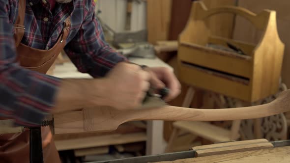 Joiner Planes Cabrioli Leg in his Workshop