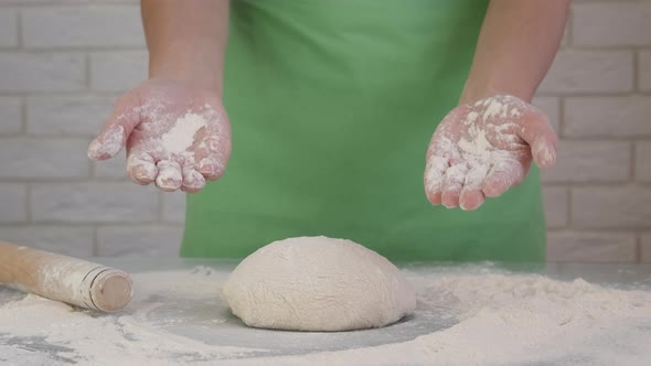 Clap Hand in Flour.