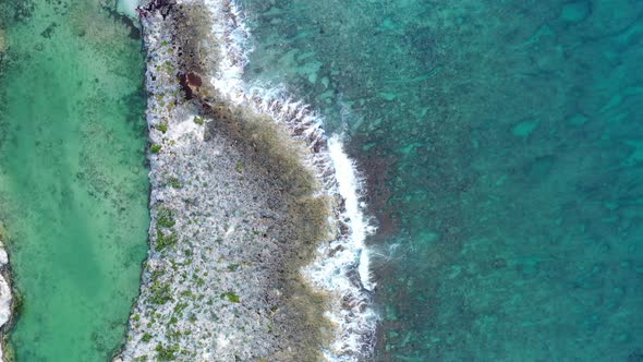 An overhead view of the Riviera Maya´s reef in Mexico.