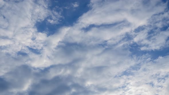 Photography Daytime Sky With Fluffy Clouds Video Loop