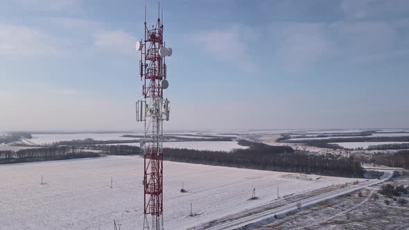 Telecommunication tower 5G, Digital wireless Antenna connection system