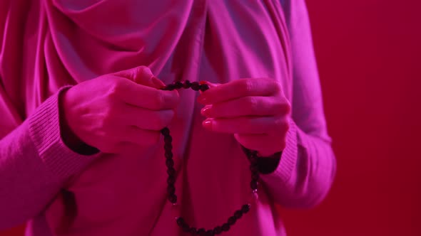 Beads Praying Tasbih Tradition Woman Hands Neon