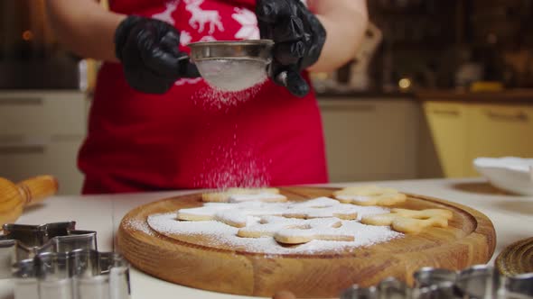 Slow Motion of Falling Sugar on Yeast Dough