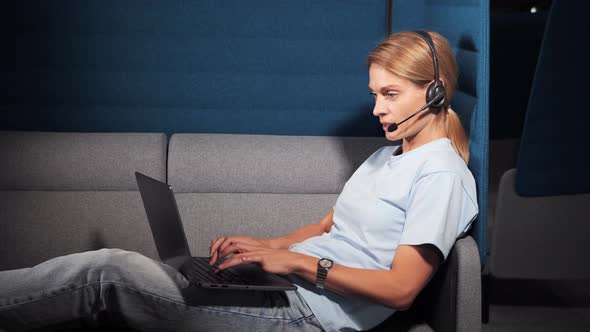 Call Center Telemarketing Customer Support Agent Provide Service on Video Chat