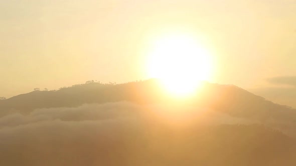 View of foggy sunrise on the Little Adam's Peak in Ella, Sri Lanka